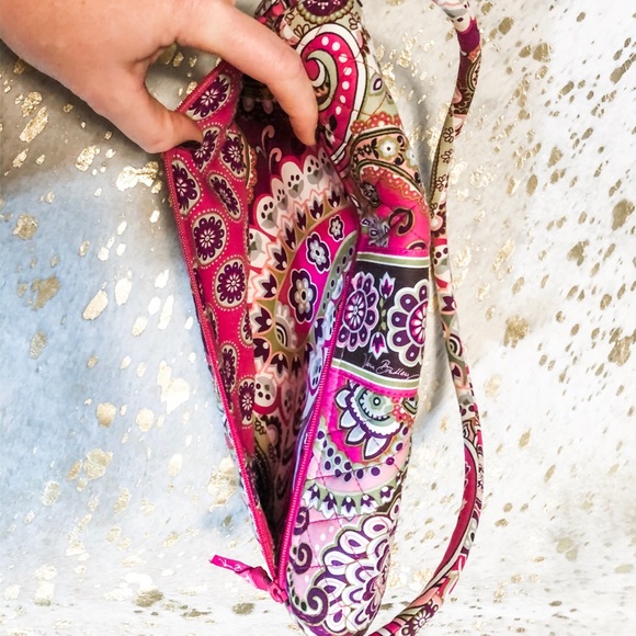 Vera Bradley Very Berry Paisley Purse, 2010 - 2012 - Picture 6 of 6